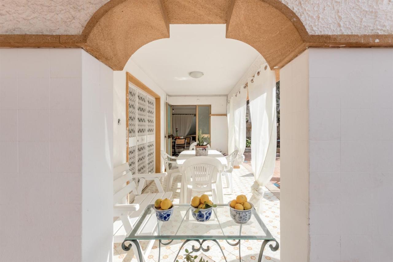 Casa In Villa A Mondello-700M Dal Mare Palermo Dış mekan fotoğraf